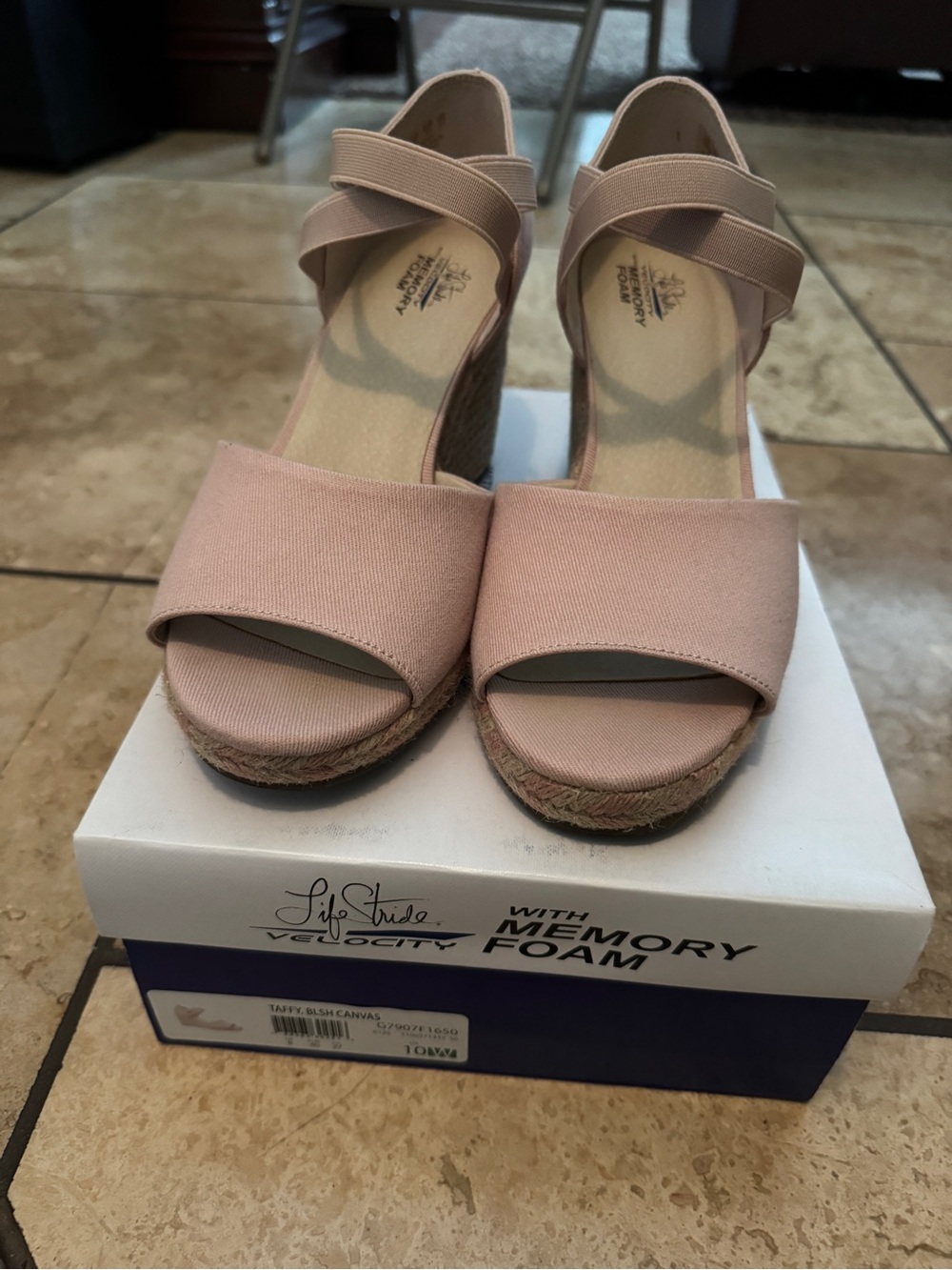 Life Stride Taffy Blush Canvas Women's Sandals